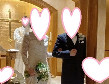 挙式写真とお洒落な結婚証明書